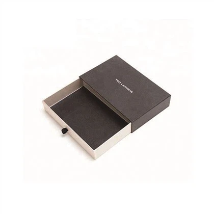 Handgefertigte ausziehbare Box